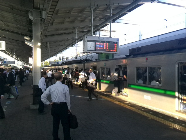 代々木上原駅4番線ホーム