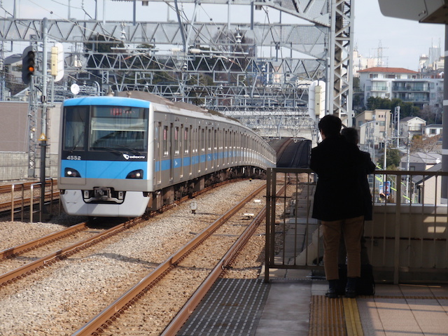 定点撮影場所・喜多見駅