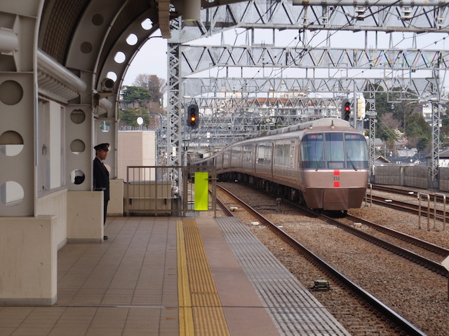 定点撮影場所・喜多見駅