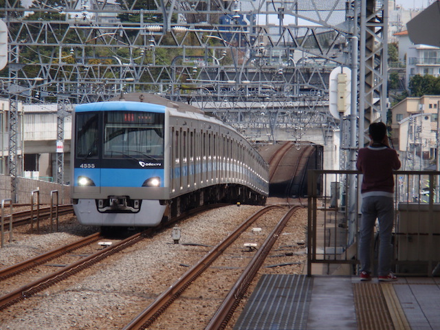 定点撮影場所・喜多見駅