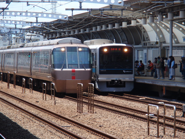 撮影場所・喜多見駅