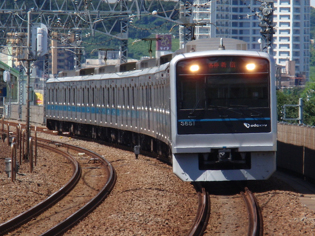 撮影場所・狛江駅上りホーム小田原方